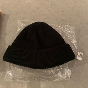 myNoogin - Fisherman beanie (black)